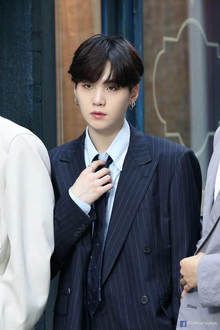 btstxt_ash's tweet photo. #BTS #방탄소년단 #BTS_POPUP
#CONCEPT_PHOTO #btscomeback
#conceptphoto #btscomeback2020
#btsupdates #btsweverse #btsweibo #BTS_BE #bts_telepathy
#LifeGoesOn #BTSARMY
#Jungkook #Taehyung #jimin #jhope #suga #namjoon #seokjin #V #btsedit #btsvideo
@btstxt_army7
@BTS_twt
@bts_bighit https://t.co/VSQJfCvHCj
