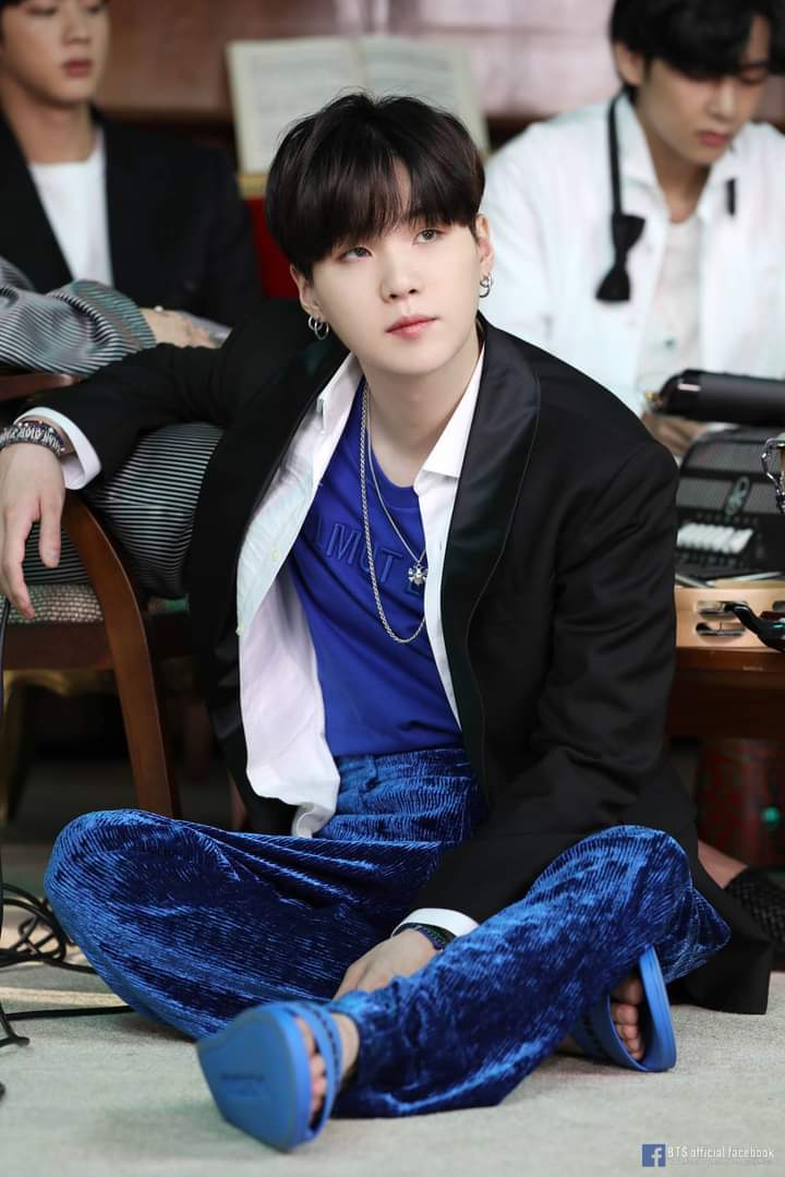 btstxt_ash's tweet photo. #BTS #방탄소년단 #BTS_POPUP
#CONCEPT_PHOTO #btscomeback
#conceptphoto #btscomeback2020
#btsupdates #btsweverse #btsweibo #BTS_BE #bts_telepathy
#LifeGoesOn #BTSARMY
#Jungkook #Taehyung #jimin #jhope #suga #namjoon #seokjin #V #btsedit #btsvideo
@btstxt_army7
@BTS_twt
@bts_bighit https://t.co/N47IobA7gt