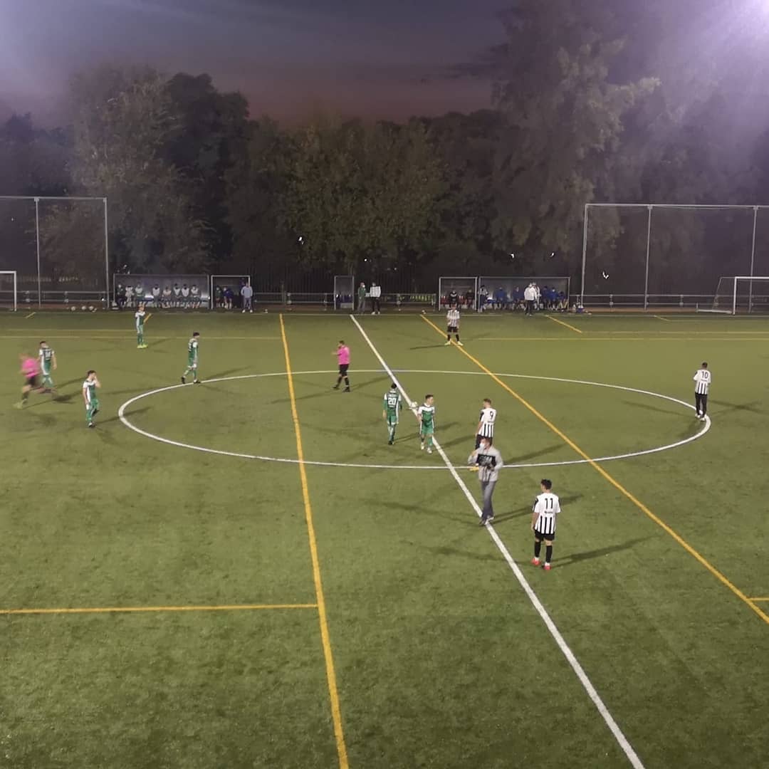 🥅EMPATE EN EL DERBi MAIRENERO🥅 CD Mairena 2 -La Barrera CF 2 El encuentro entre los equipos locales de Primera Andaluza senior, de Mairena del Alcor, se ha celebrado a puerta cerrada debido a las #medidascovid19 @LaBarreraCF @CDMairena1922