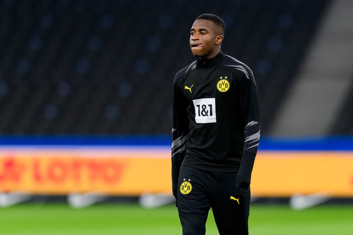 Bvb Buzz On Twitter Youssoufa Moukoko Is On For His Borussia Dortmund Debut At The Age Of 16 Years And 1 Day He Becomes The Youngest Player To Ever Play In The