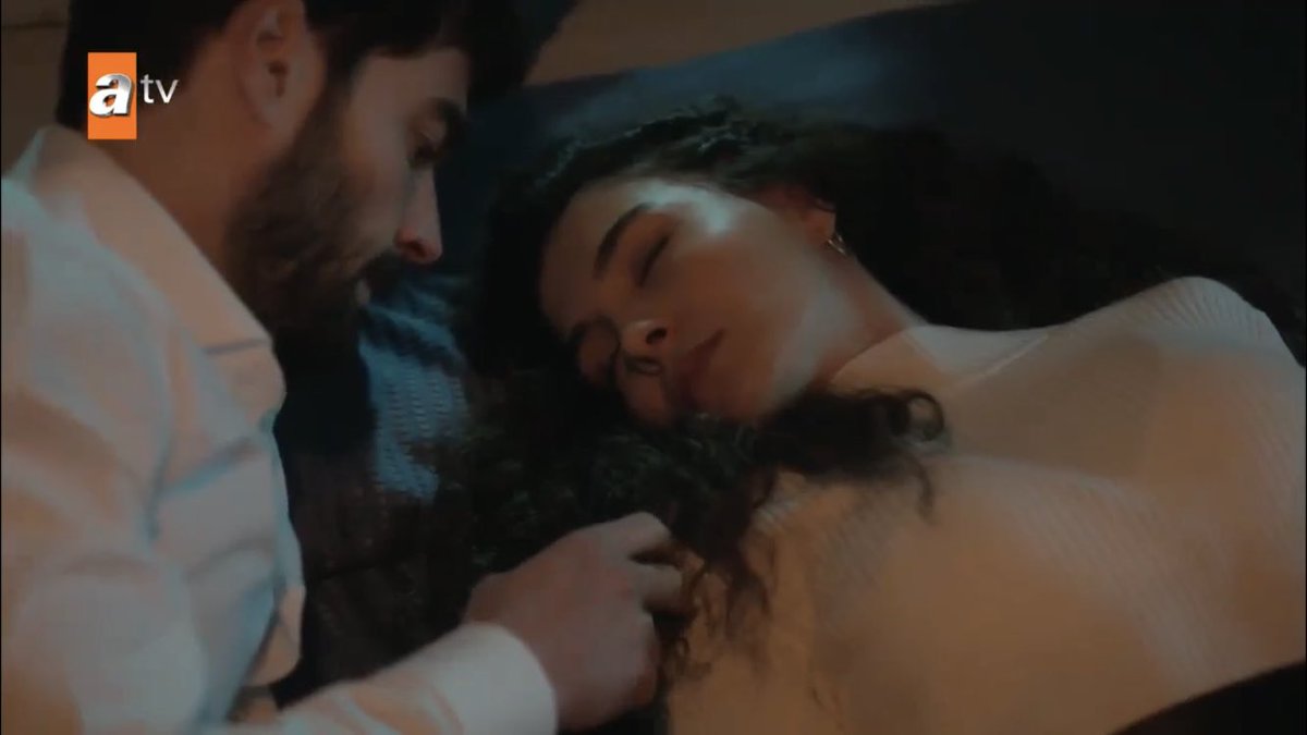 he adores her there’s no other word for it HE ADORES HER  #Hercai  #ReyMir