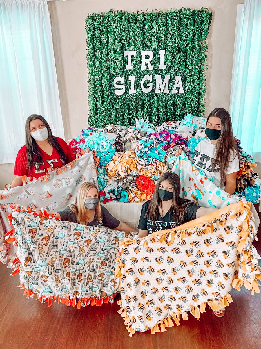 trisigma_hpu's tweet photo. Today we are delivering the baby blankets that our chapter made to the March of Dimes Foundation in Raleigh! Shoutout to @SigmaNu_HPU and Zeta Phi Beta for helping us tie 93 blankets!!! 🦋 https://t.co/epzxOC4Ubu