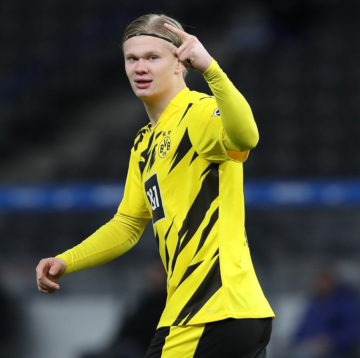 Erling Haaland ⚽️⚽️⚽️⚽️
@ErlingHaaland has now scored 15 goals in all competitions for Dortmund this season in 12 games 🔥🔥🔥
#UCL https://t.co/ujW0weRNHV https://t.co/t5e6crXLok