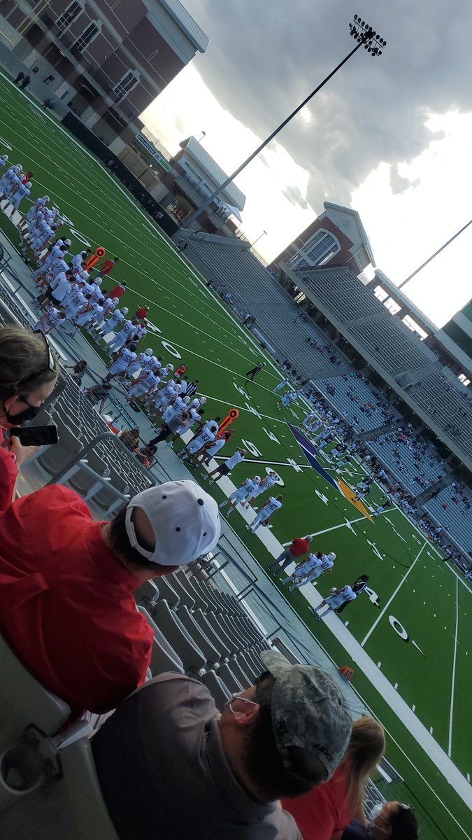 hardcorespin's tweet image. (6-2)Memorial 35 vs (1-7)Cy-Ridge 13 Final Score @LamarTexansFB @coachmlindsey @mark_krimm @koach_Ryan we got this 1st Round Playoffs Challenge with fundamentals and discipline football #LBlock #StopTheRun Defense win Championships, Offense wins Games! #1LamarTexansFootballDadFan