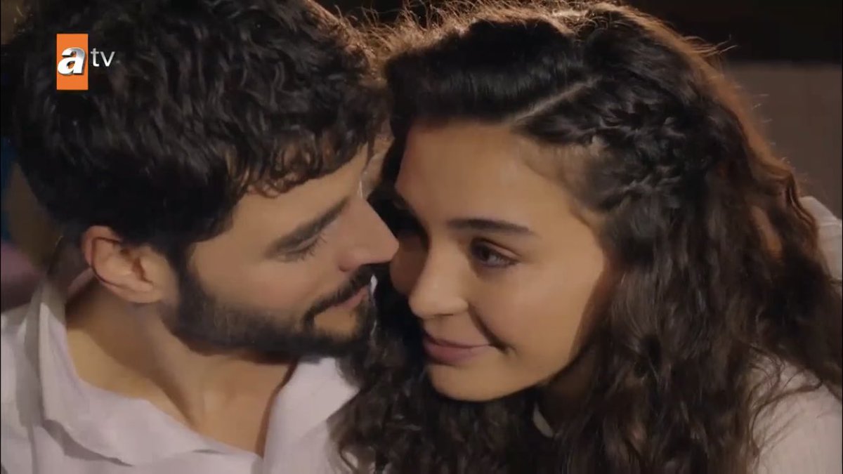 and it’s the way he just wants to be wherever she is  #Hercai  #ReyMir