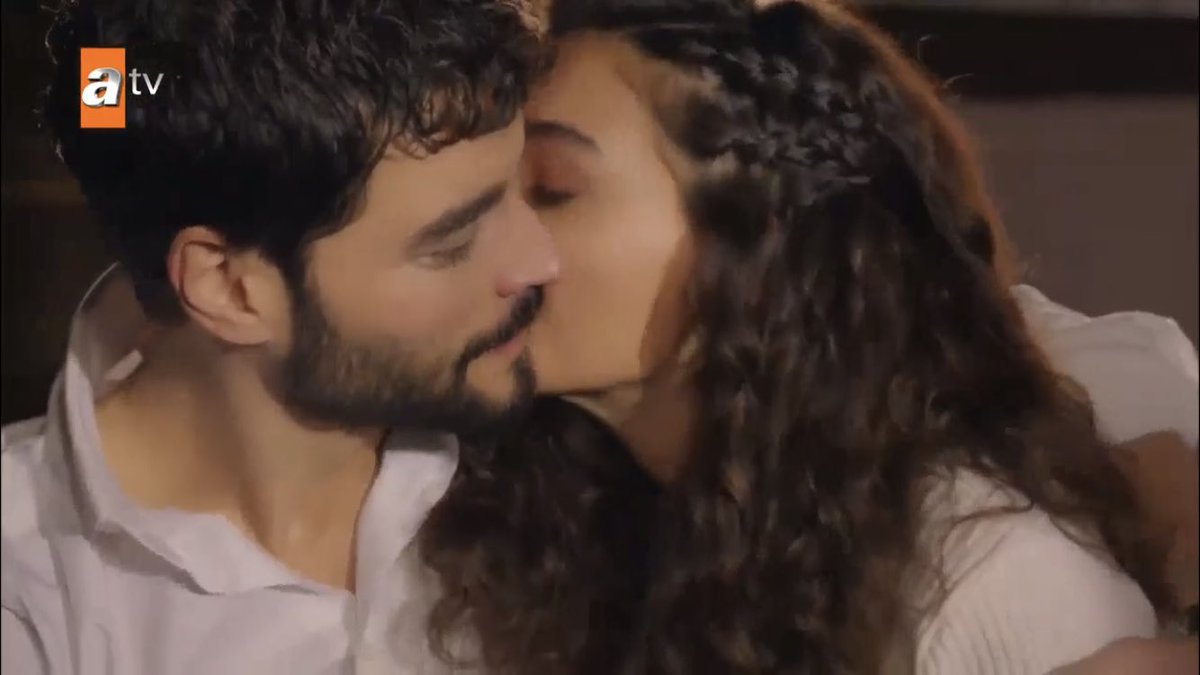 and it’s the way he just wants to be wherever she is  #Hercai  #ReyMir