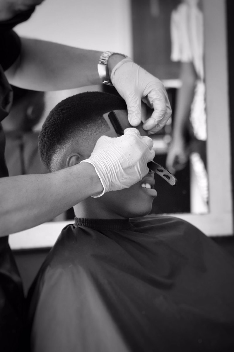 TSBarberShop_'s tweet photo. #barbershop #barbershopconnect #ladies #photooftheday #theshoalinfadefumaster #theshopbarbershop https://t.co/0mAEiwfppf