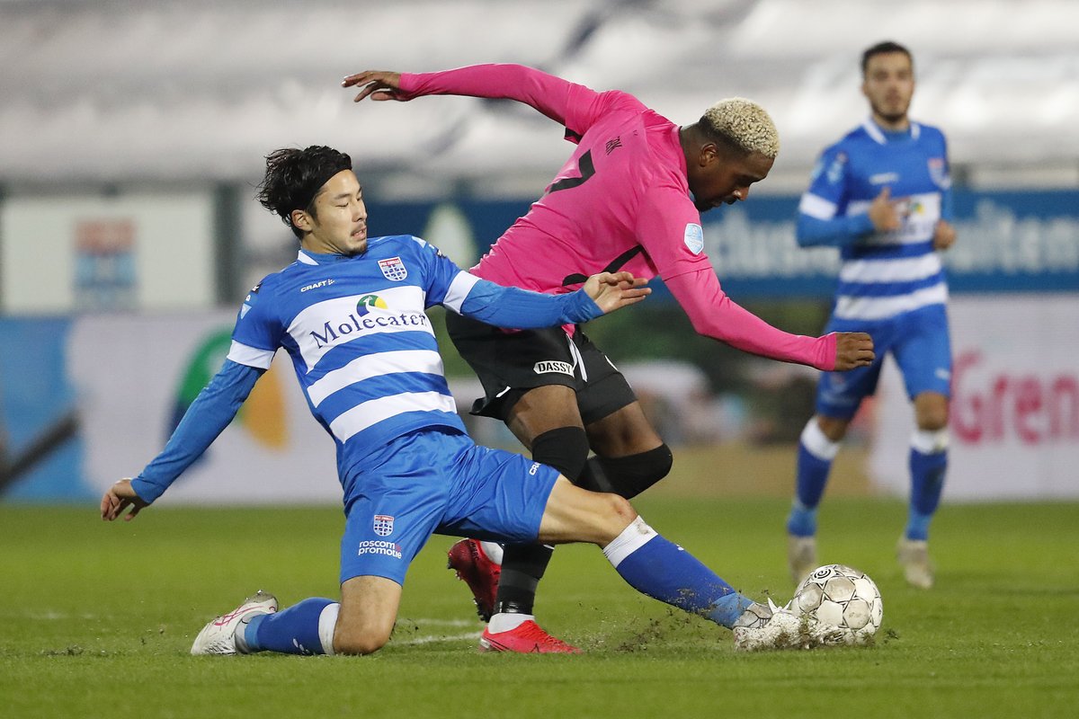 Update: de wedstrijd tussen PEC Zwolle en FC Utrecht levert geen winnaar op https://t.co/mIlGqsDJ87 https://t.co/uHV4jPZSlz