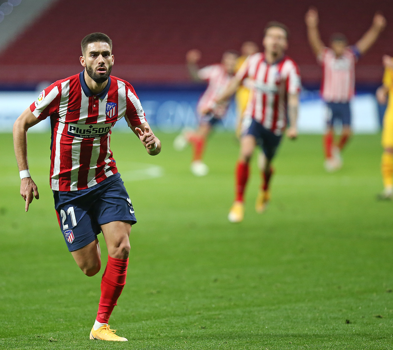 Yannick Carrasco: «Ya veremos lo que pasa en la Liga»