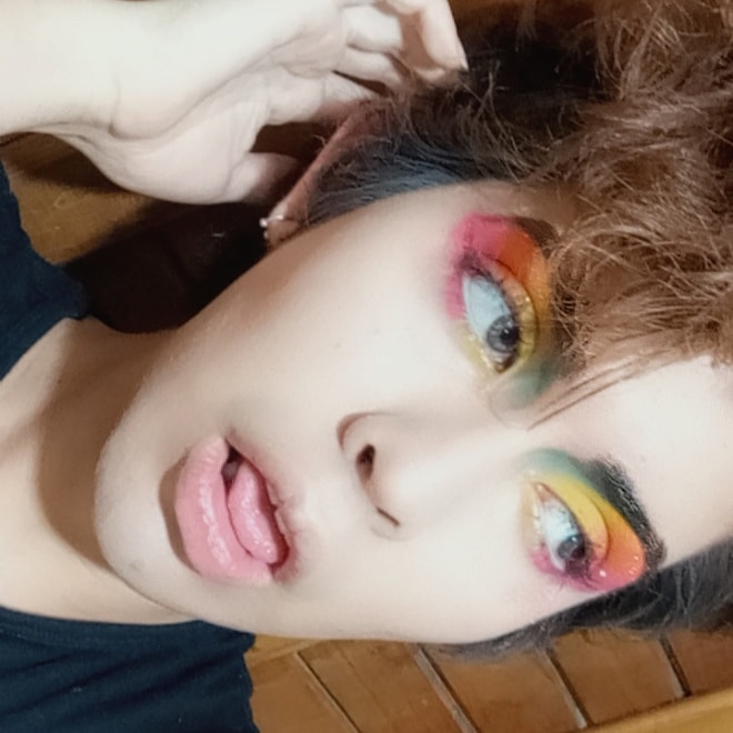 Manegt23's tweet photo. Ya me puedo autodenominar #makeupartist ? https://t.co/vji22wwKSz