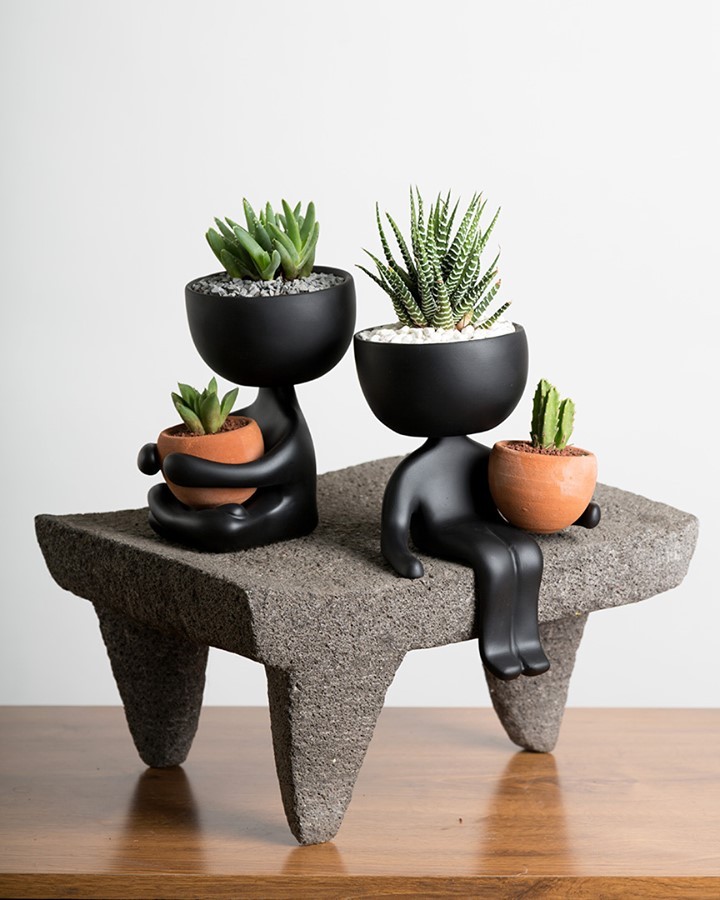 bitkimerkezinet's tweet photo. #plantpot #theoriginalpeoplepots #peoplepots #bitkimerkezi #handmade  #design #smartgifts #originaldesign #decoracion #homedecor  #decor #greendecor #greenery #houseplantclub #plantstyling #livingwithplants #plantsofinstagram #indoorplants #suculentas #succulents https://t.co/i9uGk8jWuA