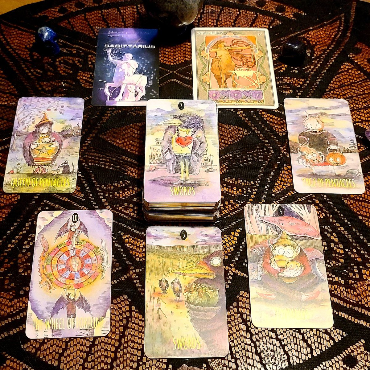 tarot_crow's tweet photo. It's Sagittarius Season! Aim those arrows towards the stars! Check out the reading at https://t.co/2t99KuiOVu https://t.co/mTIJNijBfO