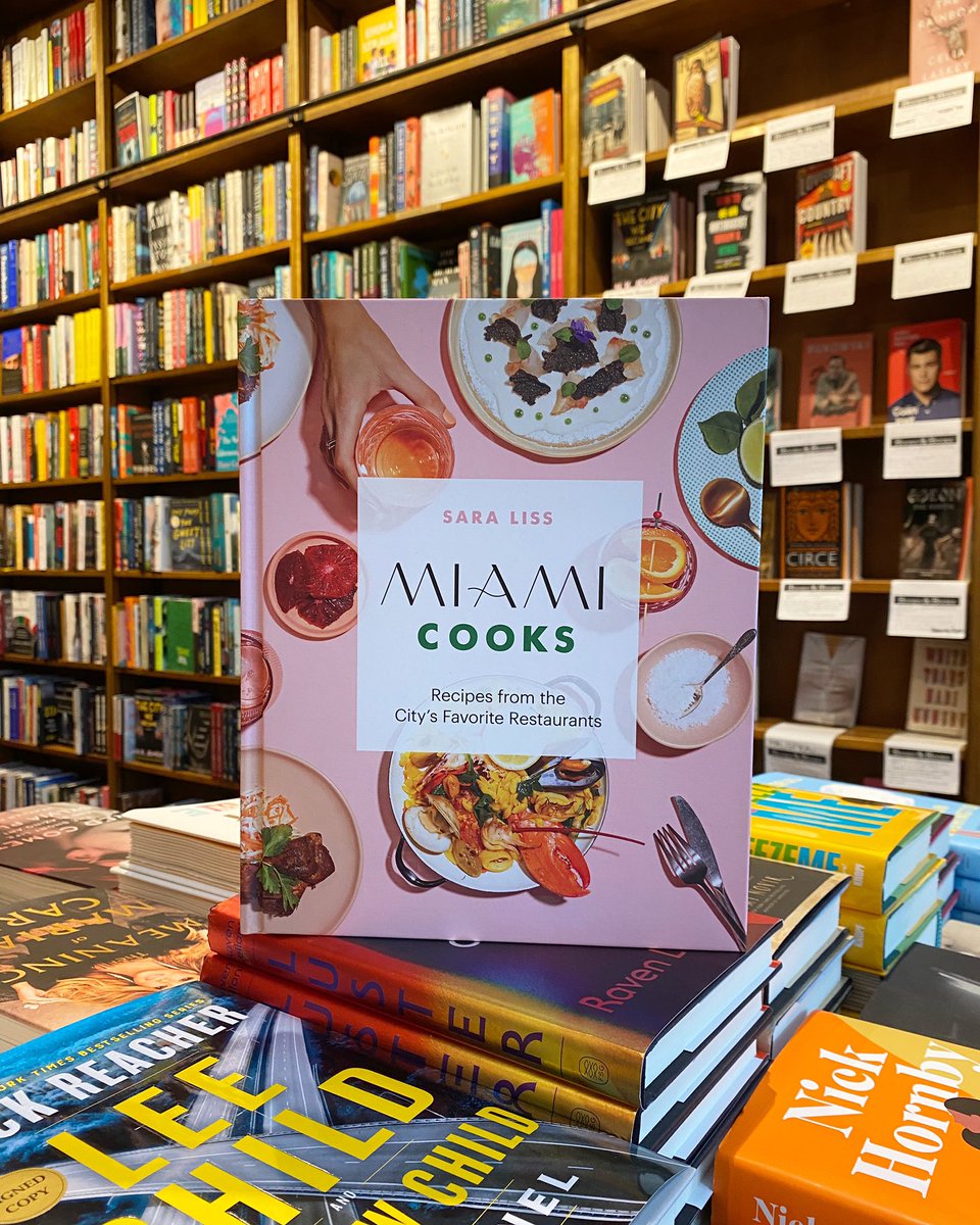 BooksandBooks's tweet photo. Celebrate the diverse culinary landscape of Miami w/ @SLissMia Tues, Nov 24! She’s talking about her book #MiamiCooks, which includes recipes from some of our favorite local restaurants, with David Foulquier and Scott Linquist! https://t.co/VnSFgj5lsS #miamirestaurants #miamieats https://t.co/lA1nctYfg1