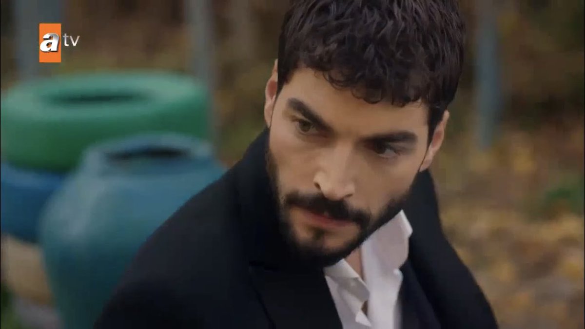 and zehra is doing the lord’s work yet again  #Hercai