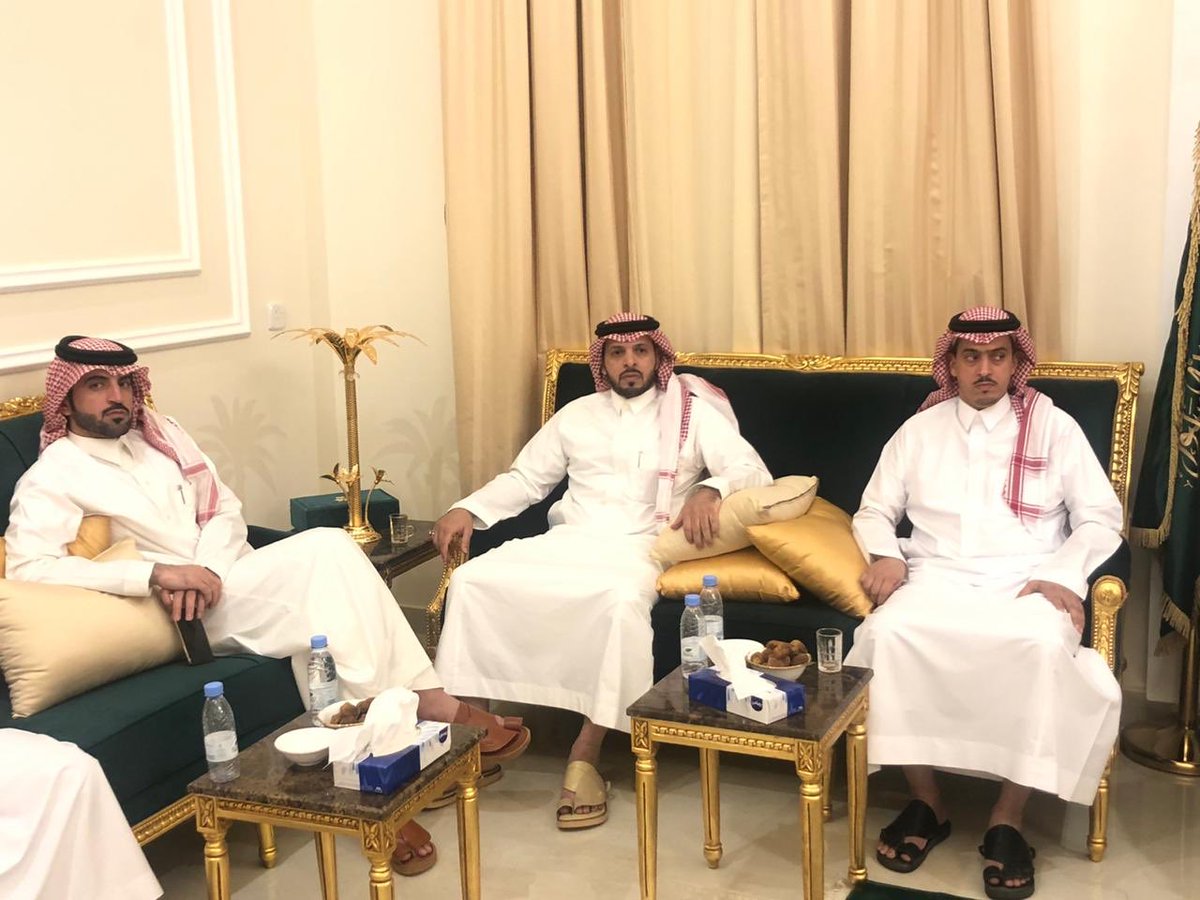 القنانبه من بني سليم On Twitter اقام مناحي بن شيمي القنبي السلمي هذا المساء مأدبة عشاء تكريما للشيخ فيصل بن مناحي الغرمول شيخ قبيلة الرحمان البقوم ورئيس مركز العرقين في منزله بمحافظة