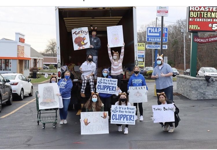 mrsmcintoshCHS's tweet photo. Thank you Cumberland!! Your donations today will fill many, many turkey baskets for our community this Thanksgiving! @gobluechs #grateful https://t.co/GkKpl5pmqT