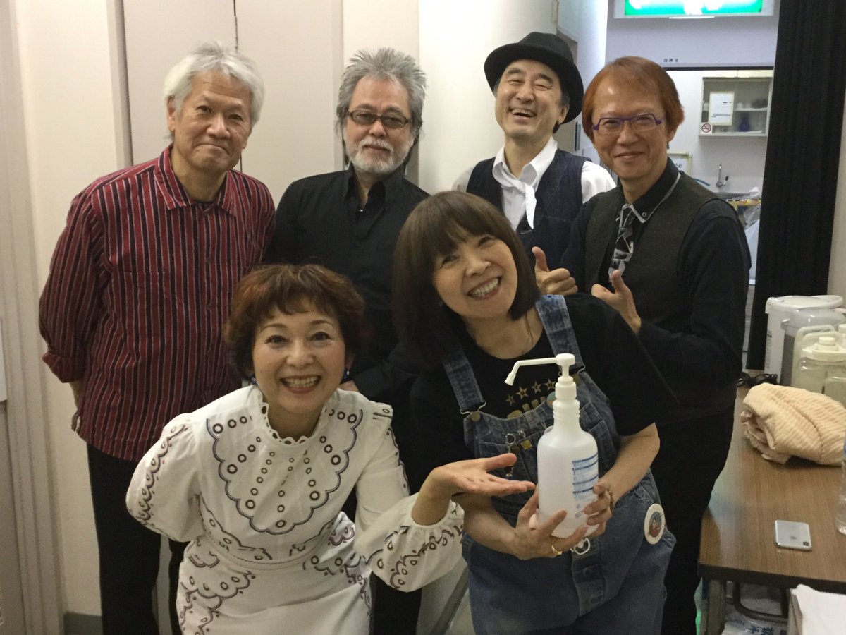 太田 裕美 お早う 9ヶ月ぶりの イルカとヒロミの ラブリー コンサート 50 のたくさんのお客様 ありがとうございました 2週間後も元気でいて下さいね イルカさんに 可愛い洗える 布マスクをいただいた の朝