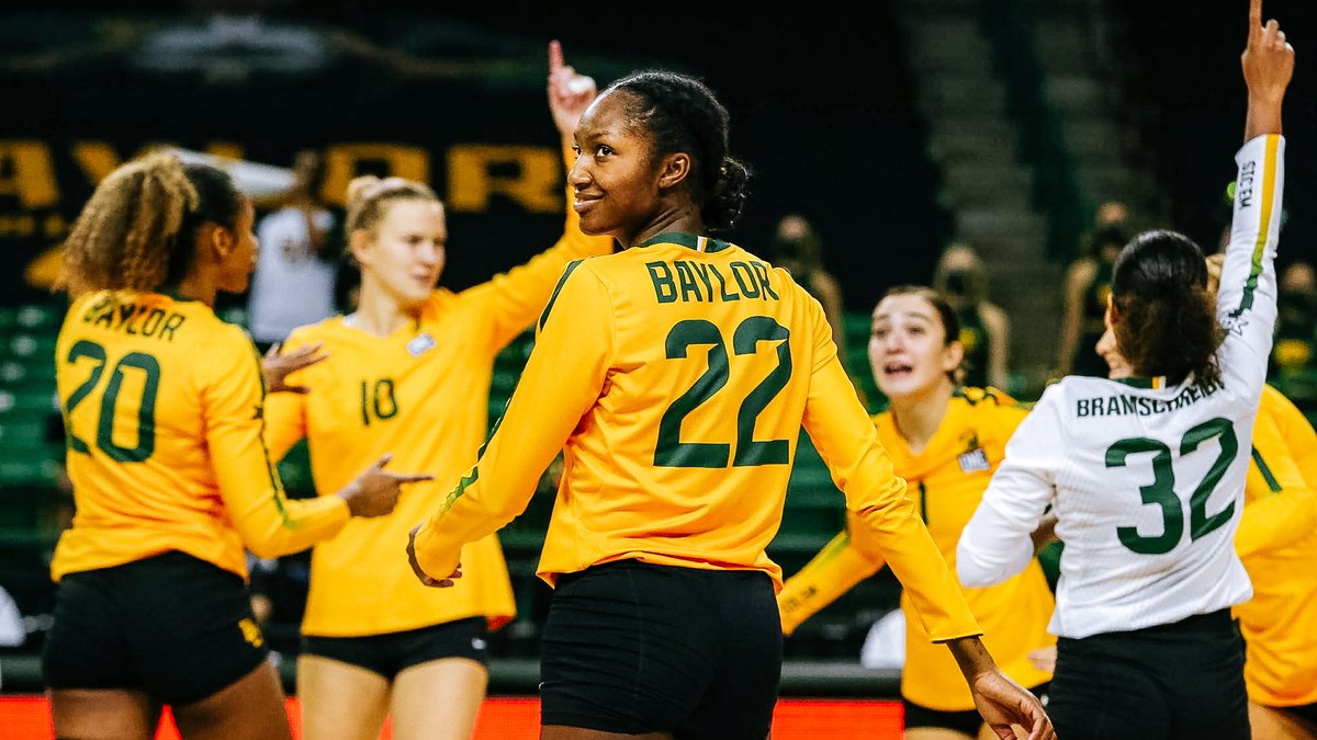 Wrapping up the fall with another 🧹, but we'll be back in the spring to finish what we've started 😎

RECAP ➡️ baylorbea.rs/2UPp4N6

#SicEm 🐻🏐 | #LachéDay