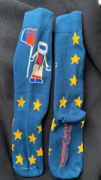 TSaperstein's tweet photo. @alroker was dx with prostate cancer 1 in 7 black men are dx with it and 1 in 9 men. Take care of yourselves!! TatySocks sent Al Roker a pair of Danny’s Astronaut’s @TatySocks to let him know we are all fighting with him. Today this arrived in the mail. https://t.co/lchncWmjo8 https://t.co/0SUSKoZUWu