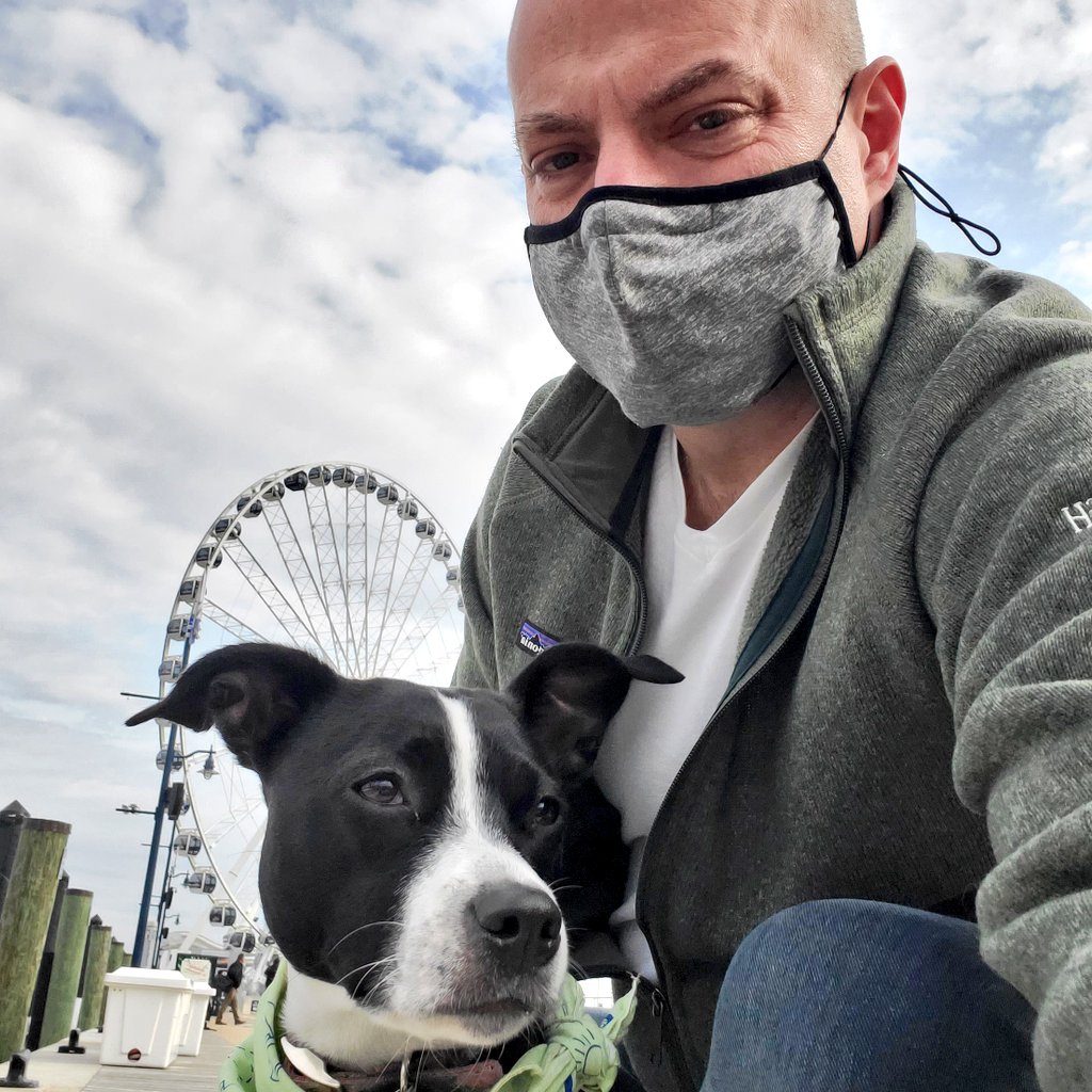 thegaytraveler's tweet photo. From a bath at #TheMuddyMutt to a screening of @PrimeVideo's #ThePack at @NationalHarbor, Princess & I had great fun partaking in today's #PACKEDWEEKEND activities. Tomorrow, you can catch us at @TheWharfDC.
https://t.co/aU84bNzuo5.
#dogsofdc #dcdogs https://t.co/DPm9uWp20Q