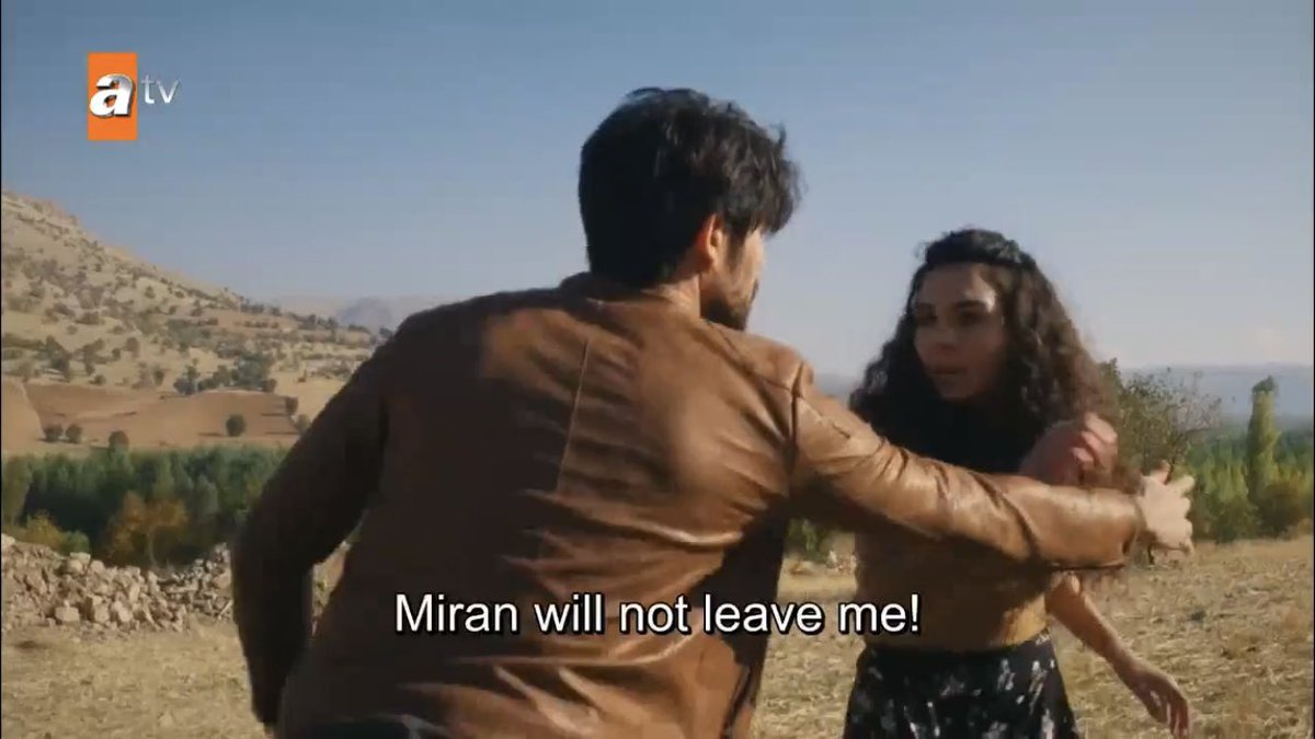 her unwavering faith that miran will come for her is the reason i believe in love  #Hercai  #ReyMir