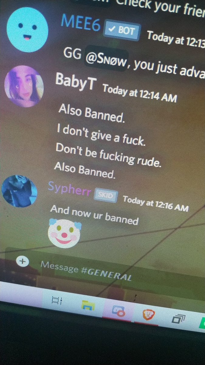 Sypherr2's tweet photo. @BabyT84719488 stupid whore lmfao stay mad. https://t.co/QjG8tzGi2r