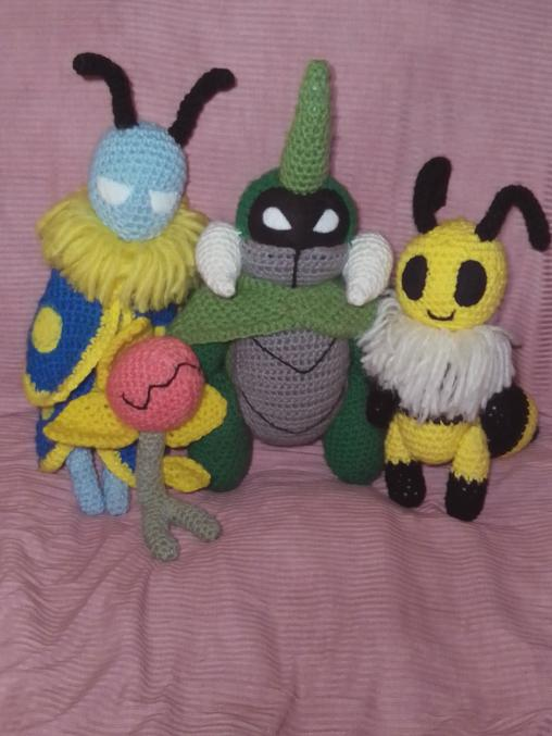ShadowFireRing1's tweet photo. Happy anniversary #BugFables and all of your cute characters! 

I watched my sister play the game and I just fell in love with the characters! (Mainly Kabbu) https://t.co/ozqmf78FGR