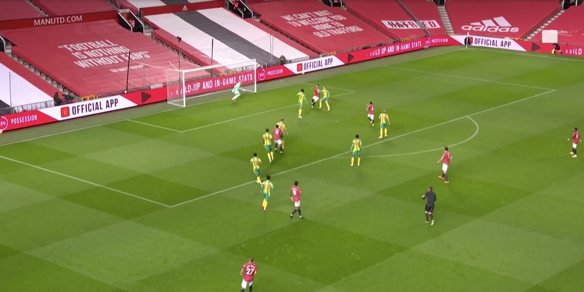 Still 8': Ball in the air for the back post, is Martial crashing the near post? No, he's too slow to react and to slow to offer across the face of goal. An instance where he knew what he was meant to do but too slow to do it.