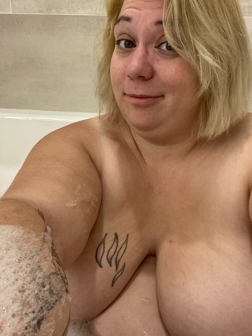 Cum &amp; tell me your fetishes- I would love to please all of you! https://t.co/nvRXoxSGaK  #tits #titsout<a href="/tag/bdsm"class="tags"><span>#bdsm</span></a><a href="/tag/fetish"class="tags"><span>#fetish</span></a><a href="/tag/fetishmodel"class="tags"><span>#fetishmodel</span></a><a href="/tag/bbw"class="tags"><span>#bbw</span></a><a href="/tag/pornhub"class="tags"><span>#pornhub</span></a><a href="/tag/findom"class="tags"><span>#findom</span></a>