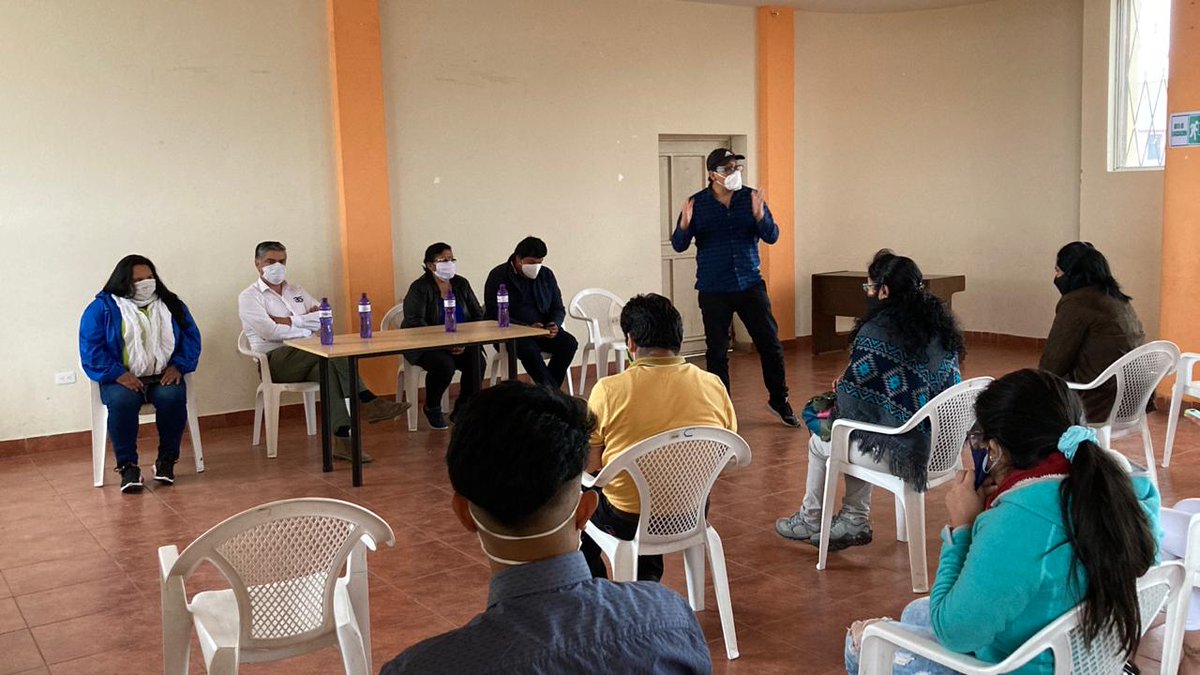#Calderón | Nos reunimos con la comunidad de San Juan de Calderón para conversar sobre las necesidades de la población y compartir las principales propuestas de nuestro Plan de Trabajo.
#BinomioPAIS
<a href="/35PAIS/">Pily Castillo KRC 🗣️</a> 
<a href="/PPancia/">Patricio E. Barriga</a>
<a href="/Azul_mia1/">Azul Mia</a>
@CarlosG65138833 
<a href="/PichinchaPAIS/">Pichincha PAIS</a>