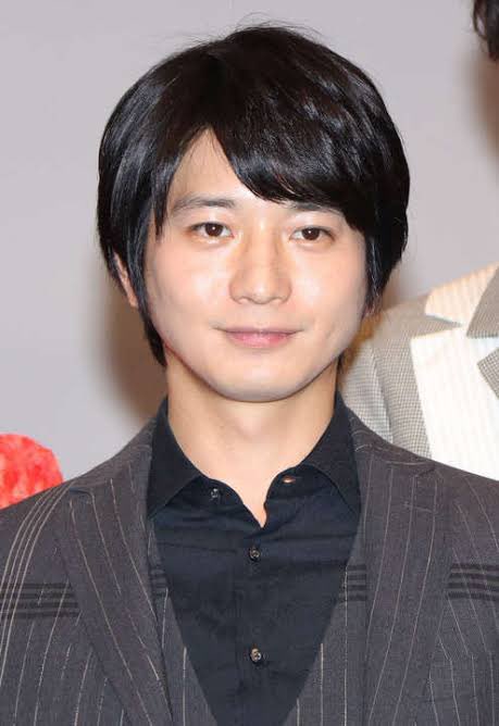 Yuta これまで似てると言われたことのある著名人4選です どれに当たるかはその時の髪型 とコンディション次第なのですが Ssrは向井理さんでnは涌井選手と橋下徹さんすね Yuta これまで似てると言われたことのある著名人4選です どれに当たるかはその時の髪型 とコンディション次第なのですが Ssrは向井理さんでnは涌井選手と橋下徹さんすね