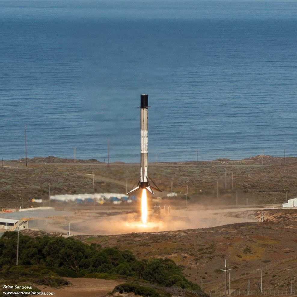 Spectacular launch today. Couldn’t have asked for better weather! #Sentinel6 #SpaceX #Falcon9 @SpaceflightNow @30thSpaceWing