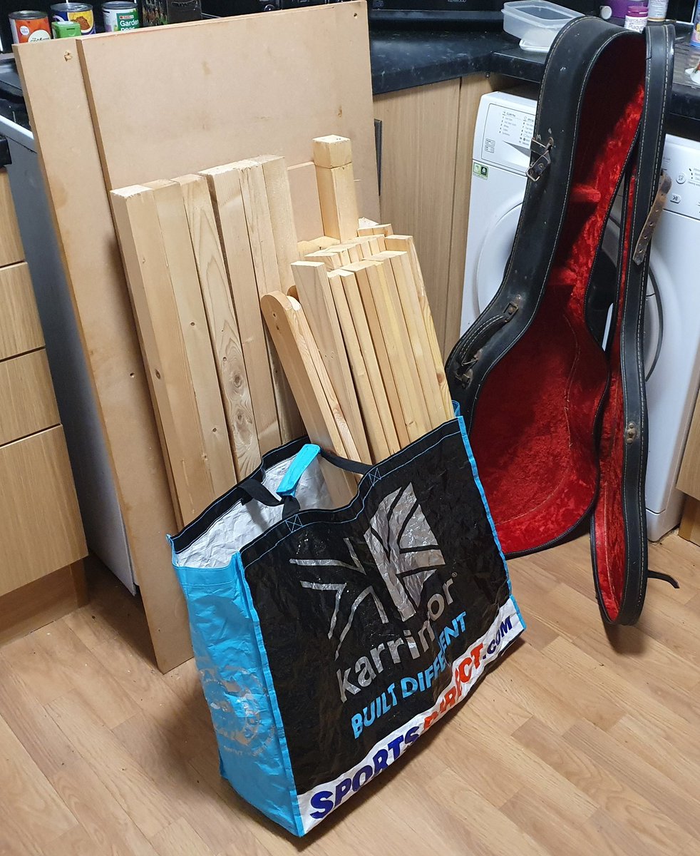 TrisClaxton's tweet photo. So, #designing &amp; working on a few #projects for my #homestudio &amp; a few other things. Got some #reclaimedwood coming #tuesday ..keep your eye out for it 😊💚
.
.
.
#singer #songwriter #musician #indie #indieartist #indiemusic #lyricist #lyrics #music #diy #woodcraft #love #dreams https://t.co/YhFUejzZG6