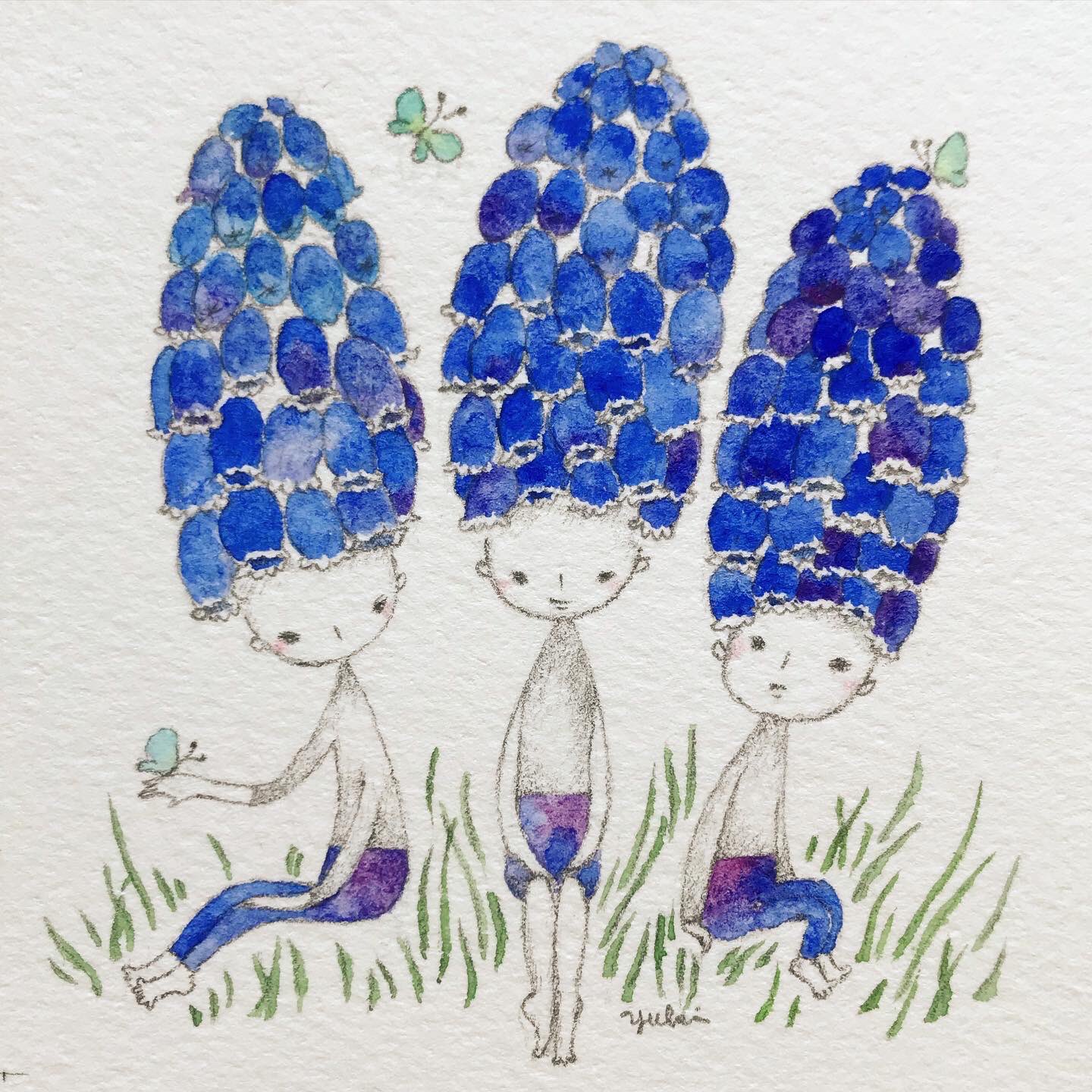 コイヌマユキ 青いとんがり帽子のきょうだい いつでも小さな集団のきみたち いつでもないしょのひそひそばなし 素敵な青い飾りを揺らして いつでも声がきこえるよ 可愛いムスカリの子たち です トイレに飾る絵展 小さな絵 ギャラリー晴れ Gallery晴れ