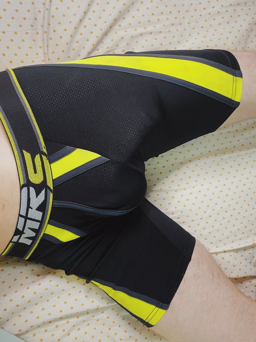 I might have gotten too hard during this shoot... you think anybody will notice?  @MrSLeather @OxBalls<a href="/tag/gayporn"class="tags"><span>#gayporn</span></a><a href="/tag/baddragondildo"class="tags"><span>#baddragondildo</span></a><a href="/tag/humanpup"class="tags"><span>#humanpup</span></a>