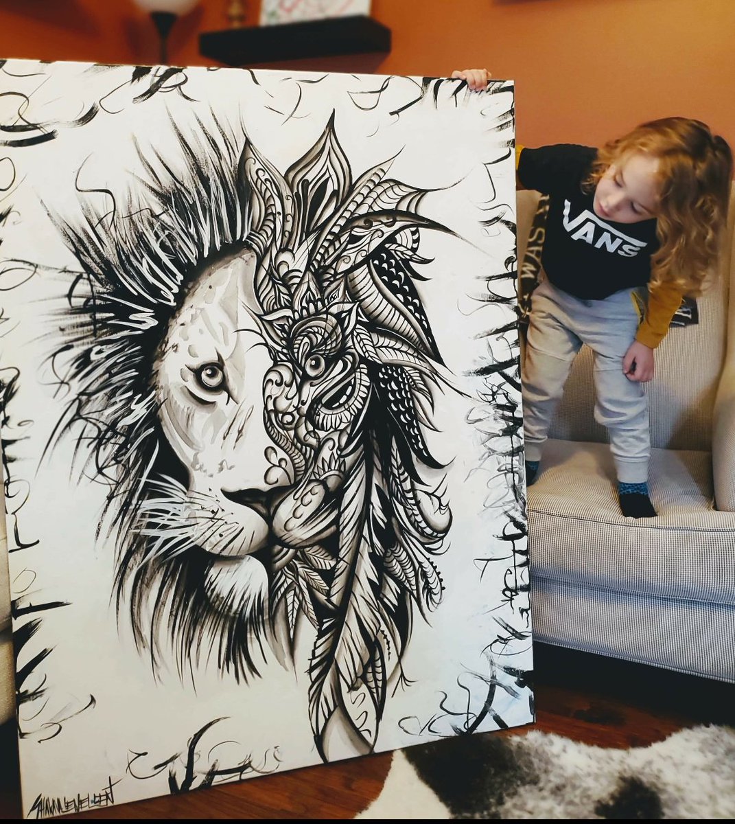 LewellenShawna's tweet photo. Grateful for great clients &amp; friends who had me paint this FIERCE lion on a 4 FT canvas!! #john3 #jesussaves #shawnalewellenart #portrait #jungle #art #lion #2010gallery #lioness #love #stare #lionpride #artist #gallery #parkwestgallery #photo #gym #bodybuilding #bonhams #ny https://t.co/uge39XqzXO
