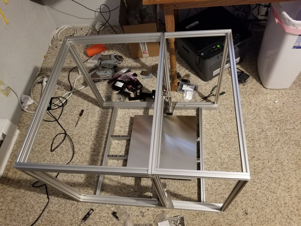 LukesLaboratory's tweet image. #Stablebot slinger in process. Going well sofar! Next step is to drill some holes in the mic6 bed for the kinematic mounts! #3Dprinting