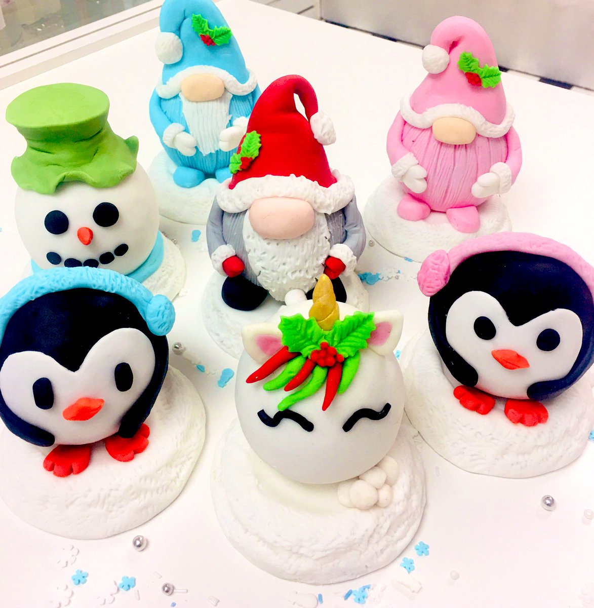 NorthernTreatCo's tweet photo. Late night cakey pics !!! Terrys chocolate oranges!! Yes you heard it right !!! What a cute little family of gonks and friends!!! #gonks #chocolate #christmas #rochdale #castleton #oldham https://t.co/6Nxekzvzd9