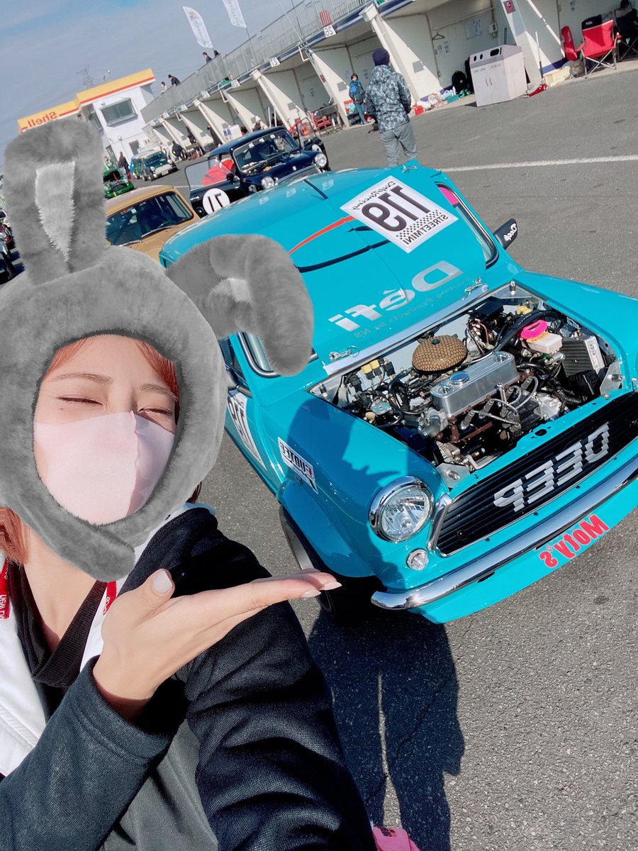 mikan419's tweet photo. 今日はこちら😤
つくばサーキットでminiの走行🚘がんばります✨前回ちょっとタイム上がったから今日も気を引き締めて💨
まぶしすぎて変なフィルターついてるの気づかなかった笑
#deepracing #119 
@sanwatrd @streetmini_fg https://t.co/nxfZFSDwF4