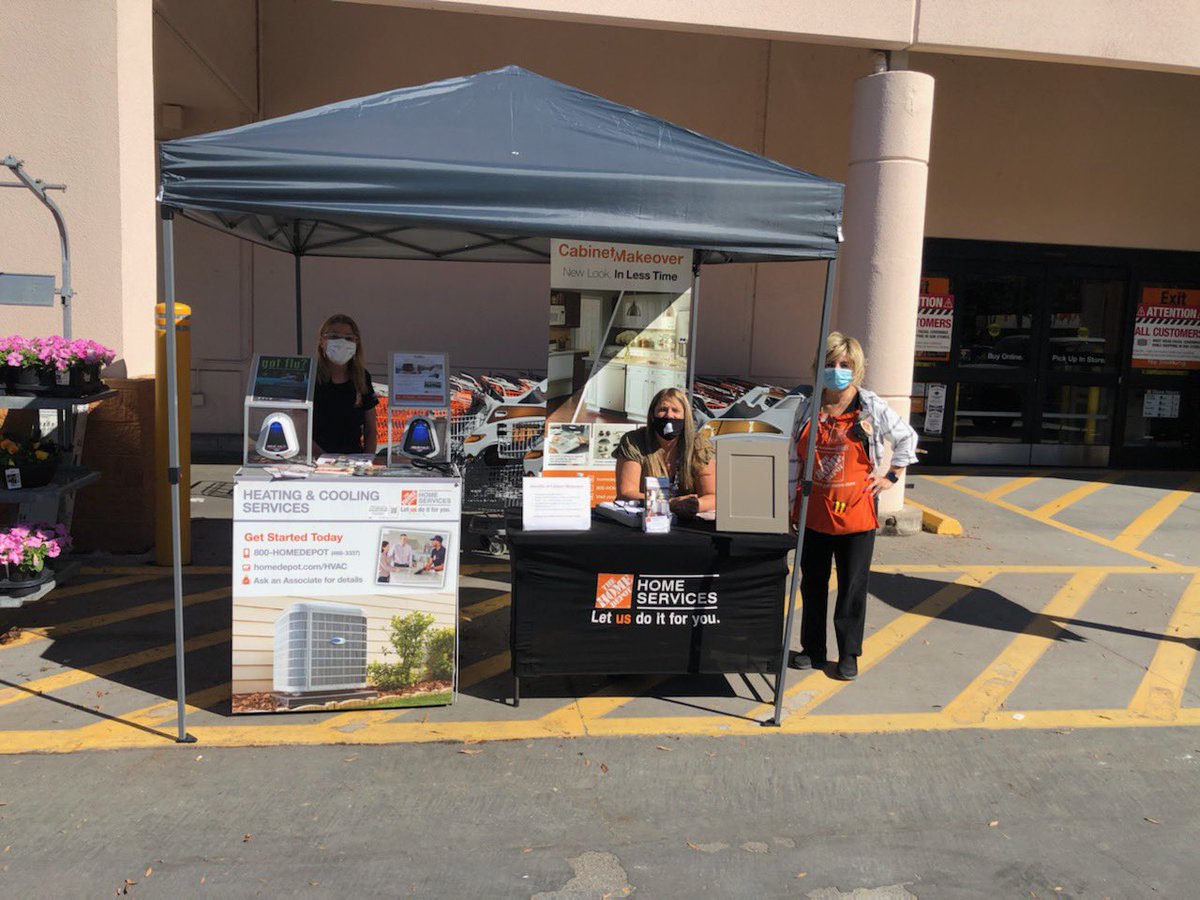Peggy, Lisa, and Debbie geared up for a great services event on a gorgeous November day!