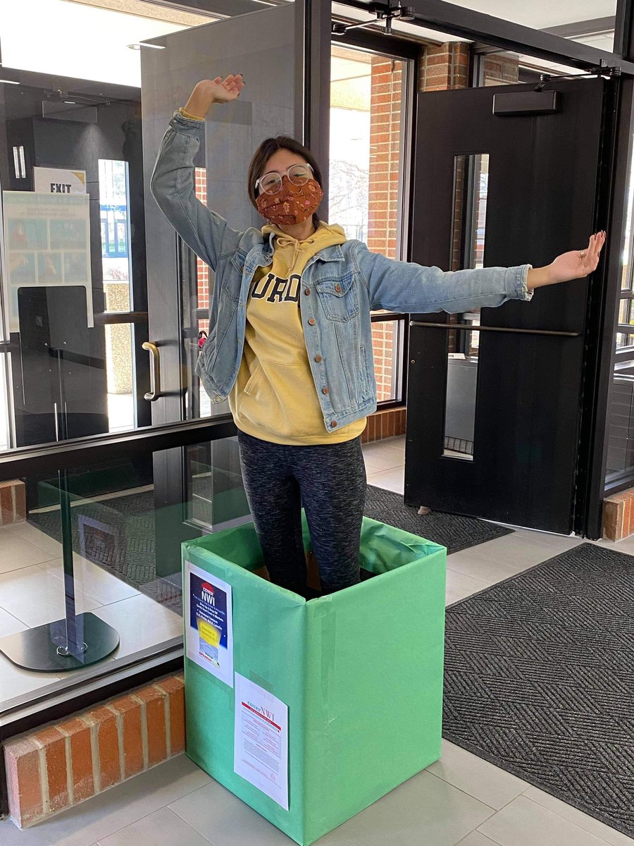 pnw_spanish's tweet photo. Special thanks to members who came out today to get our donation boxes set up.  All boxes are placed to drive up and drop off. Please help cover NWI! https://t.co/JmjwLE3T21