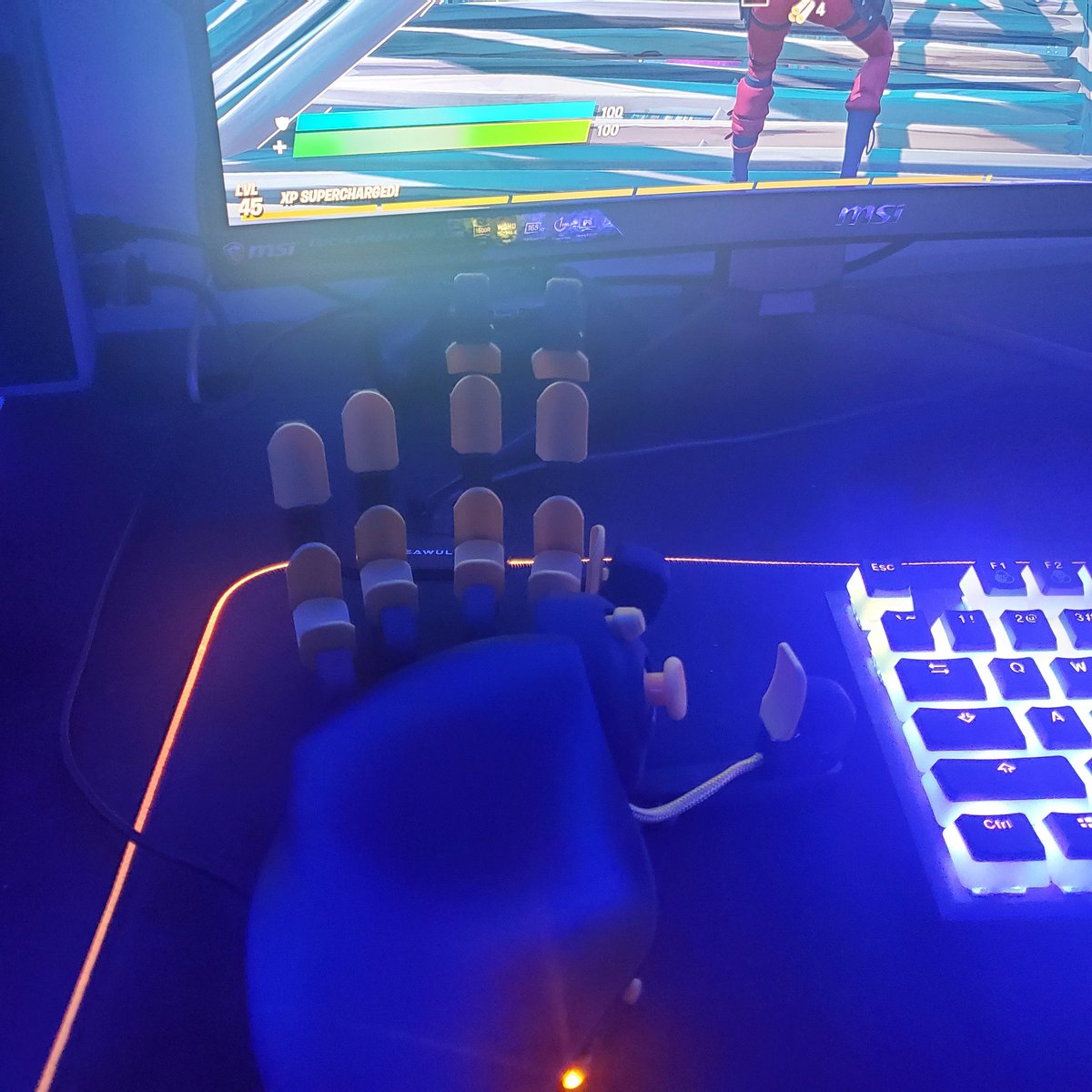 ChaotikMurkher's tweet image. For those of you that are switching from console over to PC I highly recommend the @azeronkeypad this thng is a MONSTER when it comes to ease of use..im still learning. 5 stars ⭐⭐⭐⭐⭐

#azeron #azeronkeypad #consoletopc #learningcurve #streamer #gamer #pcgamer #twitchstreamer