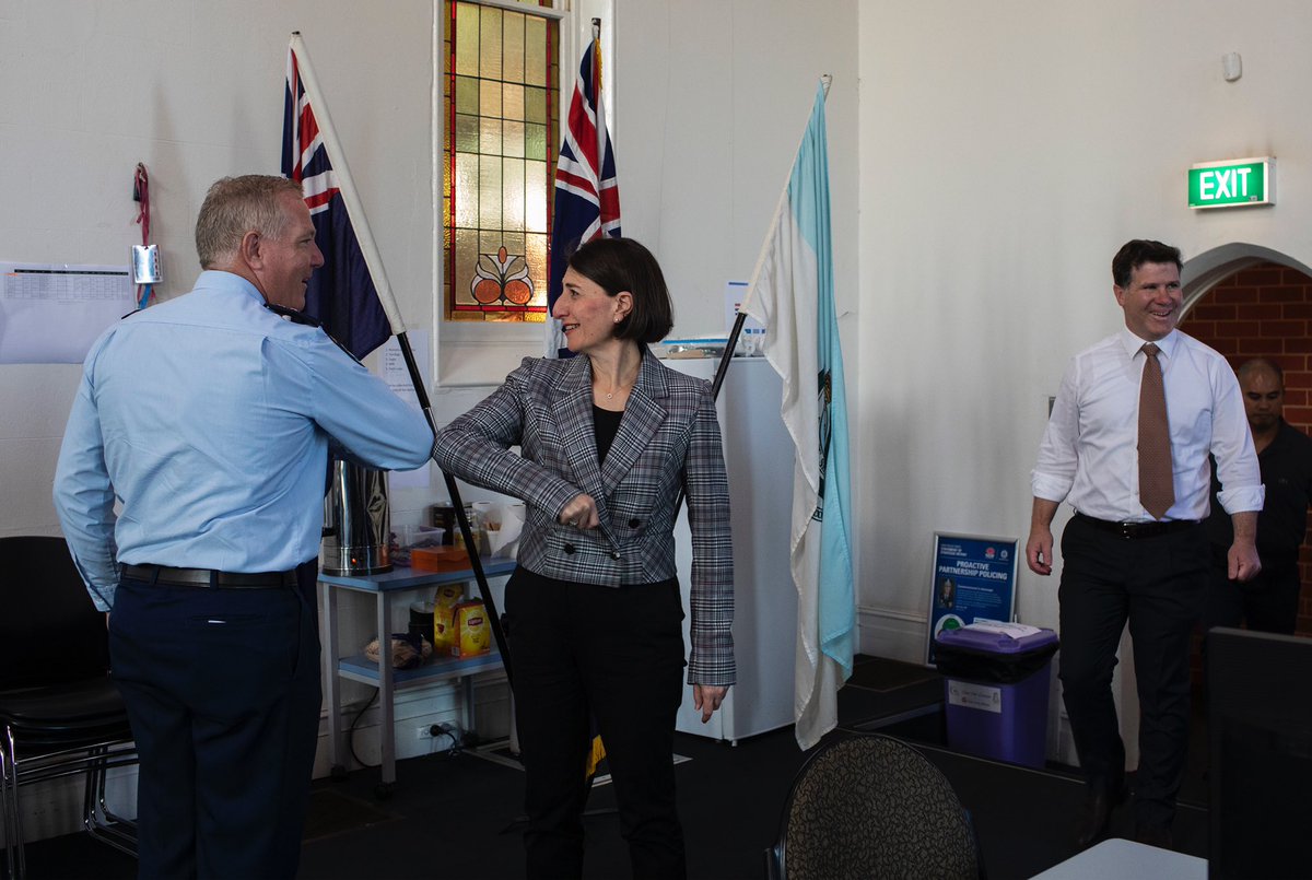 GladysB's tweet photo. From 12.01am Monday 23 November, the NSW-Victoria border is open. Thank you to the residents of our border communities for your patience and understanding during this time. https://t.co/ujRax3iXDv