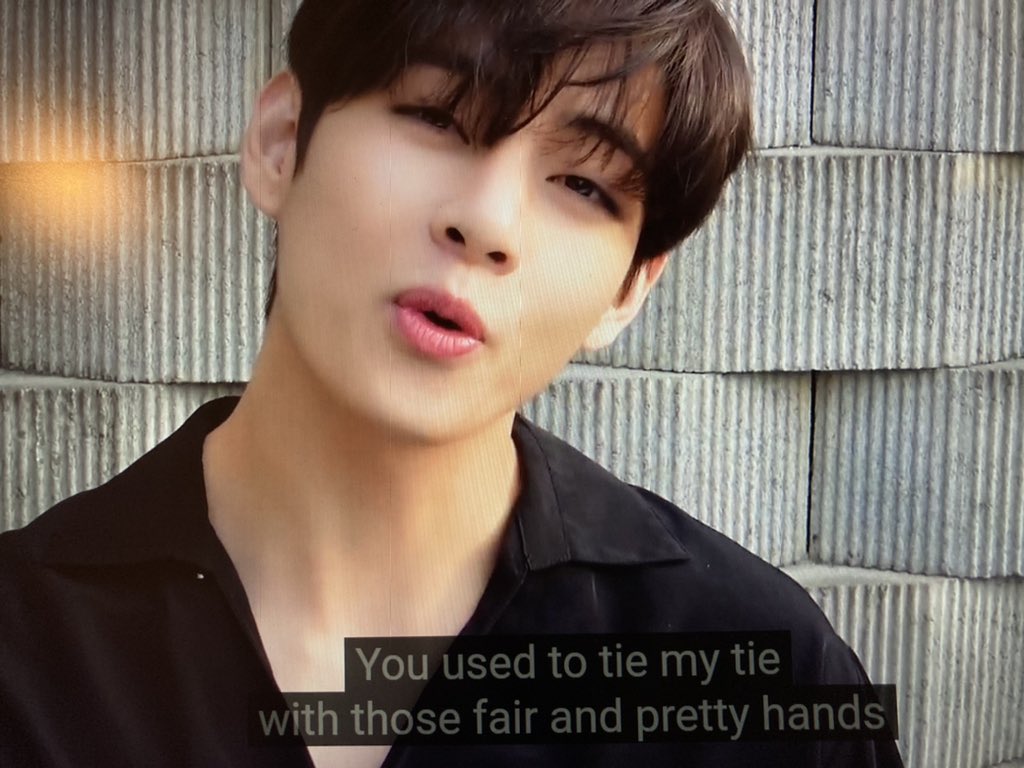 Hobi asked Tae at the Comeback Countdown to recommend a song. He recommended the Korean song A Sexagenary Couple’s Story, a sweet and romantic track from his yt playlist. POV? A 60-year-old couple. We know how Tae loves ties... He sang this part only...  @shhh_kiki