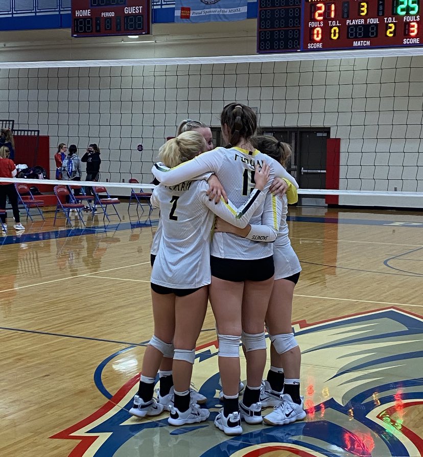 yellowjacketvb's tweet photo. It has been a rollercoaster ride of a season this year. We couldn’t be more proud of this team & group of seniors to finish the way they did! They fought to the very end to beat a tough undefeated Pequot team 3-0! We can’t express how much we will miss you. #alwaysayellowjacket https://t.co/DnAx2q0UhA
