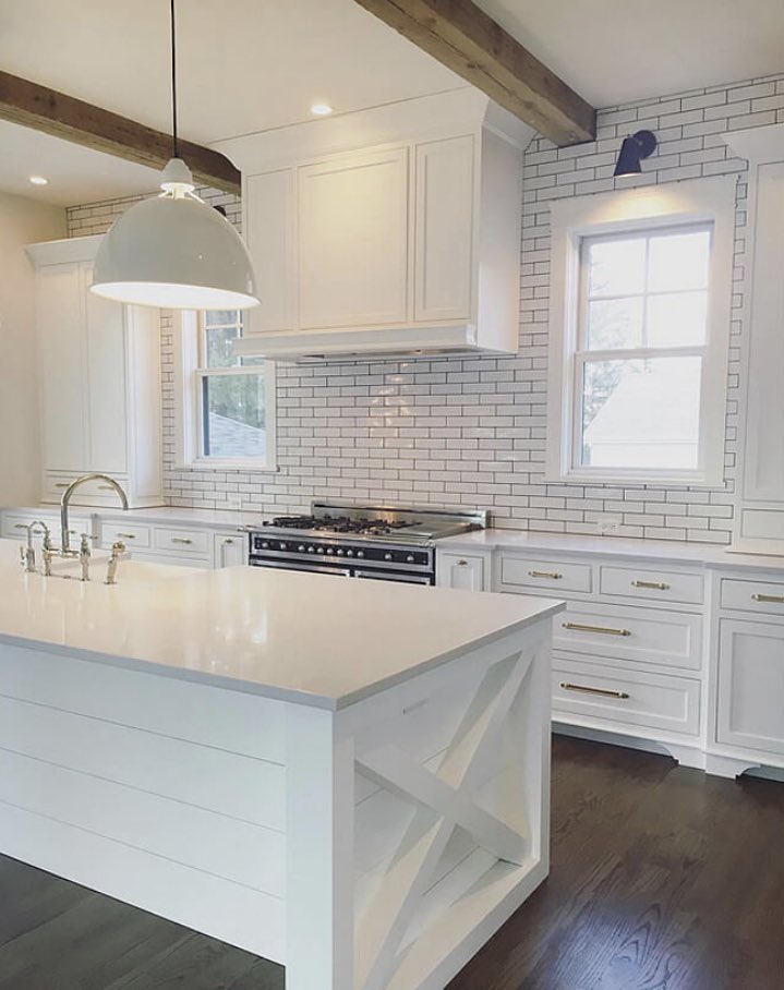 LindsieChrisley's tweet image. Do you prefer kitchen 1 or 2?