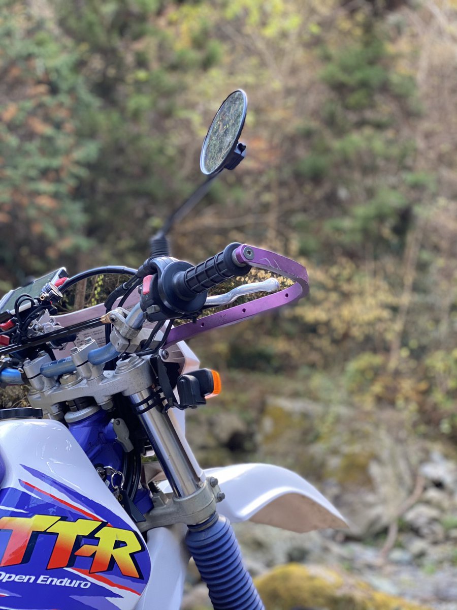 suga0412's tweet photo. ラーツーデビュー

#ラーツー
#越生
#tt250r https://t.co/KUFzAByzIr