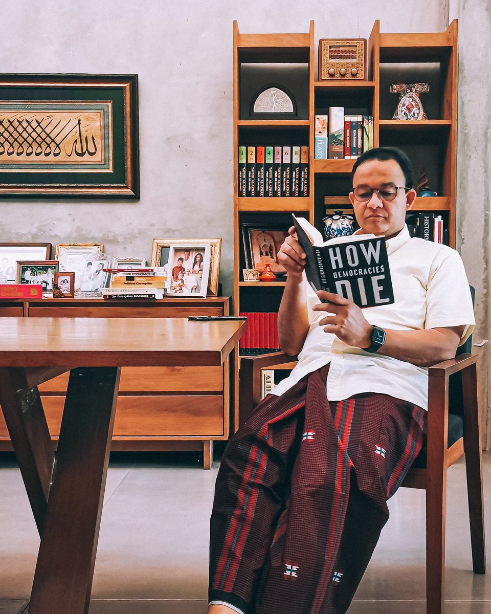 Selamat pagi semua. Selamat menikmati Minggu pagi.