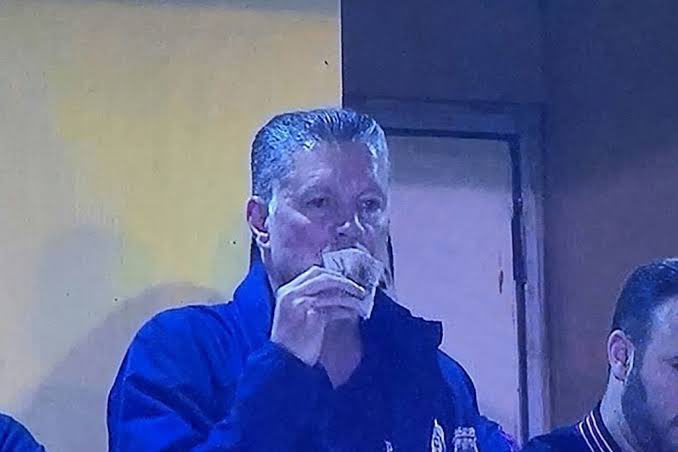 SuperChivasfans's tweet photo. Yo en cada jugada de peligro de mis Chivas https://t.co/mI7vJeI1xr