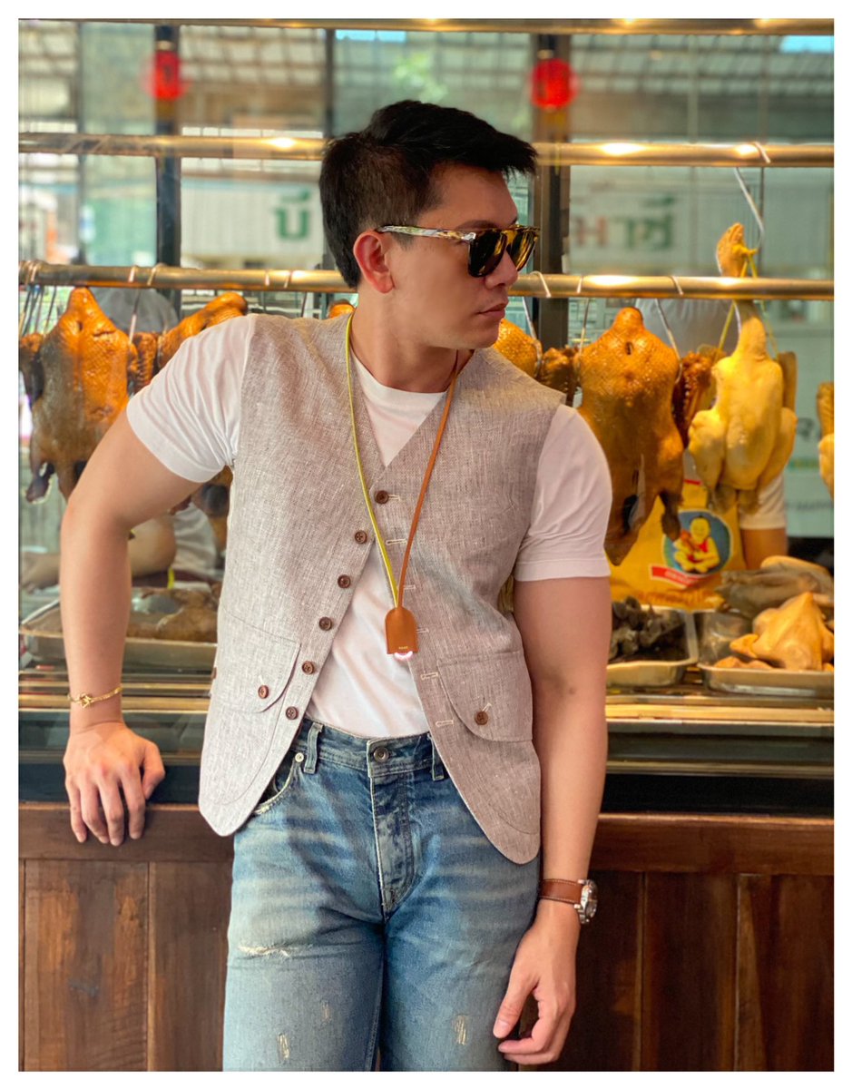 Jinnawa25102419's tweet photo. SMILE & FOCUS ON , LIVE & LEARN , KEEP WALKING & NEVER GIVE UP #ก็แค่อยากรู้ว่าเราจะไปได้ถึงไหน #eddywardrobe #eddy2020 https://t.co/VgQVUdg3JH